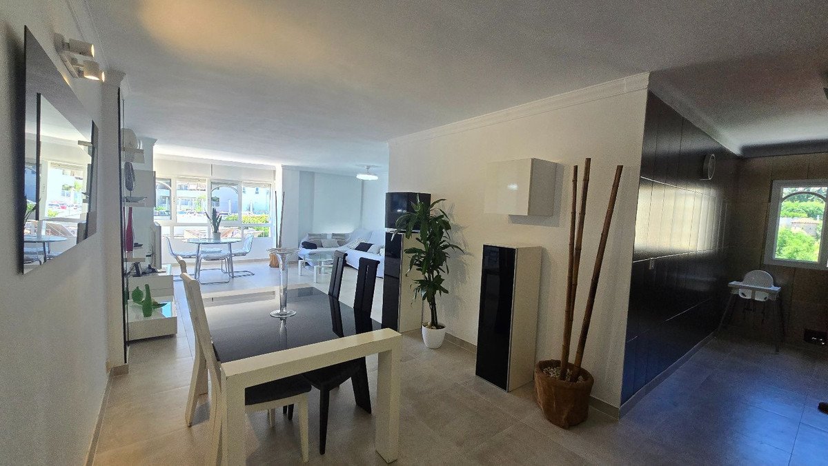 2 Bed Ground Floor Apartment in Benalmadena