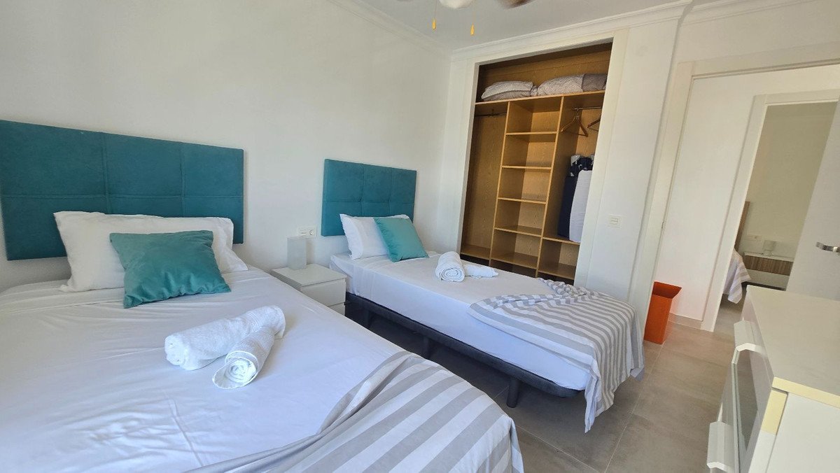 2 Bed Ground Floor Apartment in Benalmadena