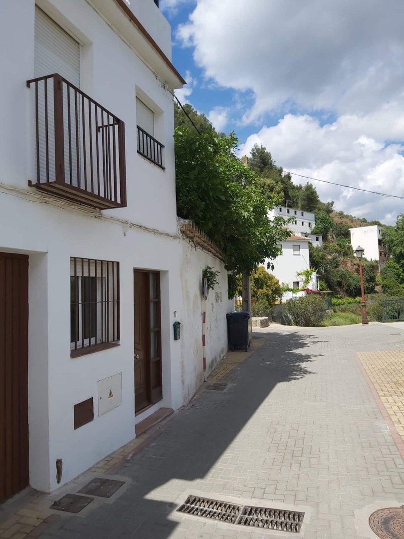 2 Bed Townhouse in Tolox