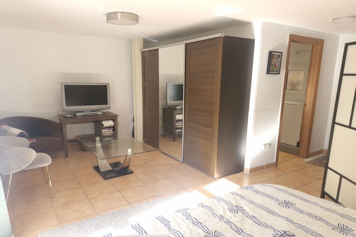 2 Bed Townhouse in Tolox