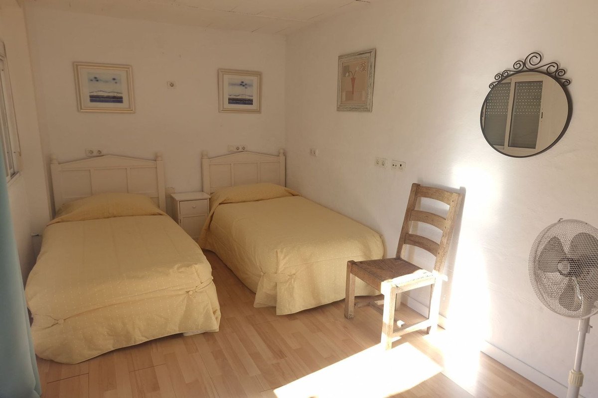2 Bed Townhouse in Tolox