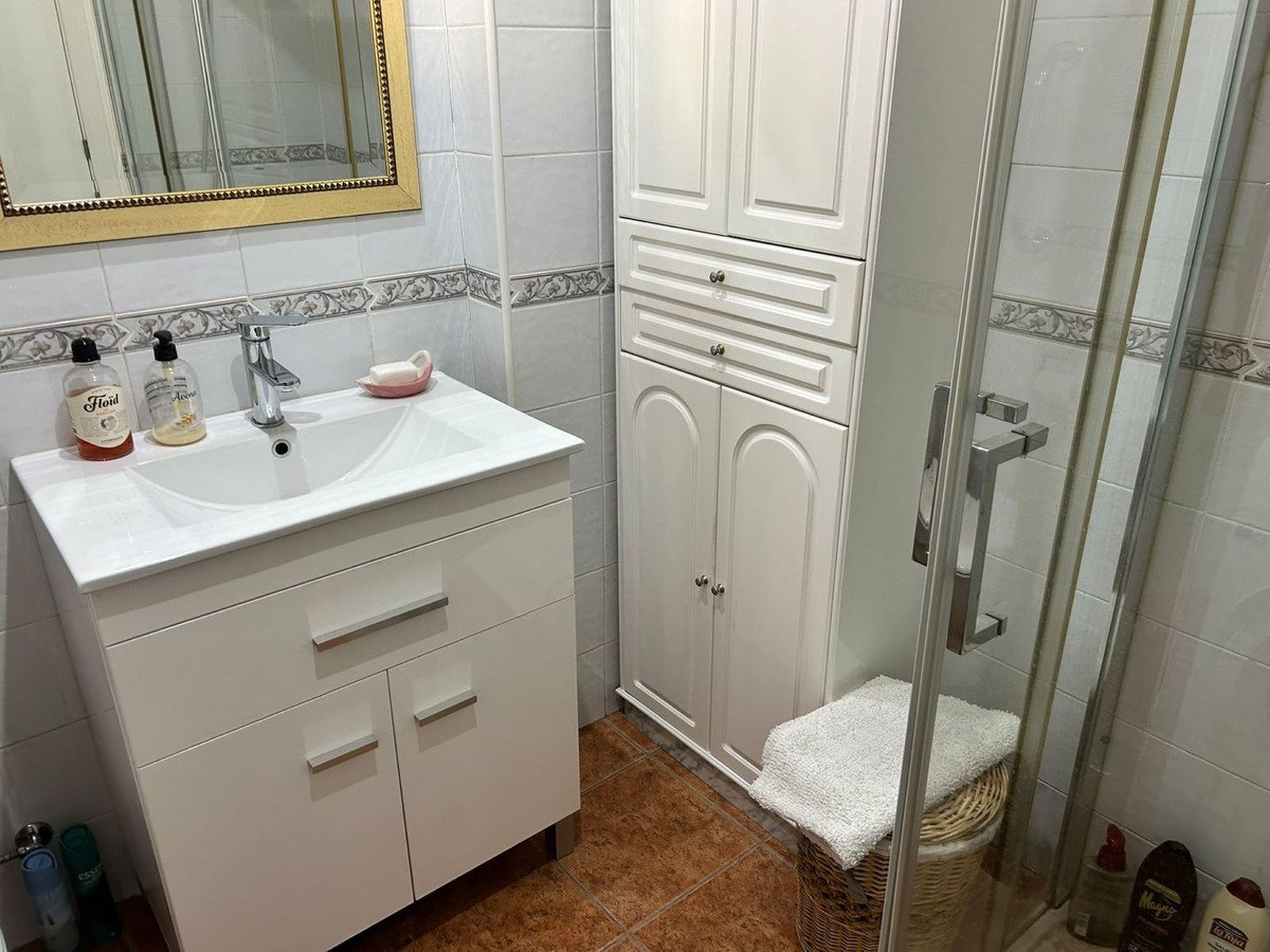 1 Bed Middle Floor Apartment in Torremolinos