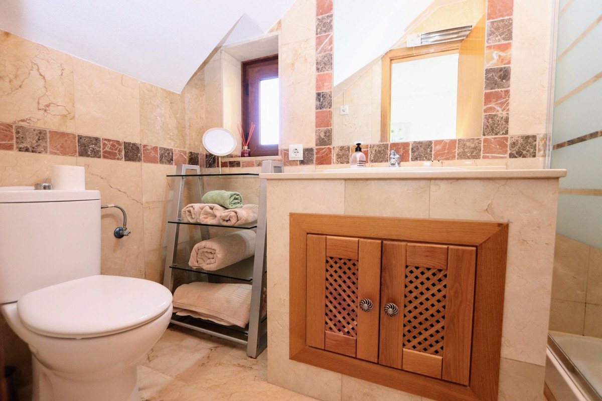 2 Bed Penthouse in Las Ramblas Golf