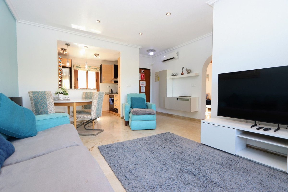 2 Bed Penthouse in Las Ramblas Golf