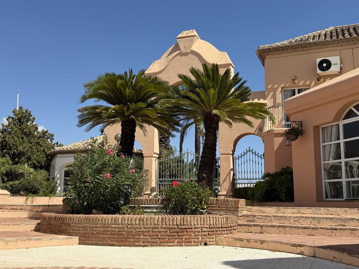 3 Bed Ground Floor Apartment in Mijas Golf