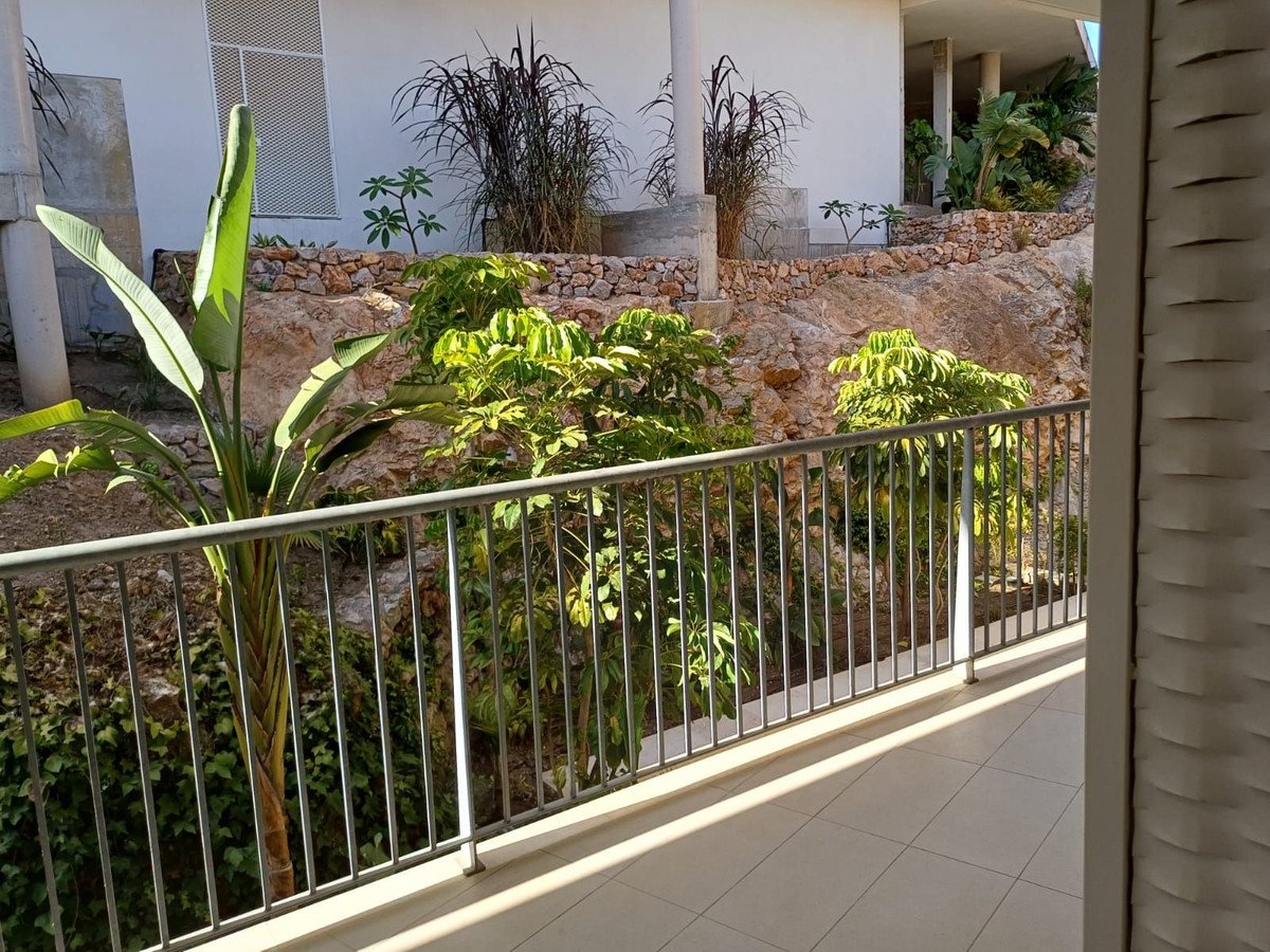 2 Bed Middle Floor Apartment in Benalmadena