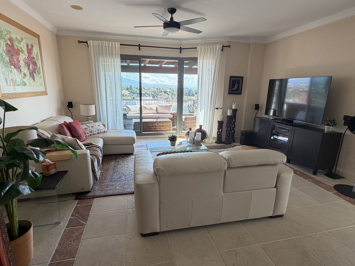 3 Bed Penthouse in Atalaya