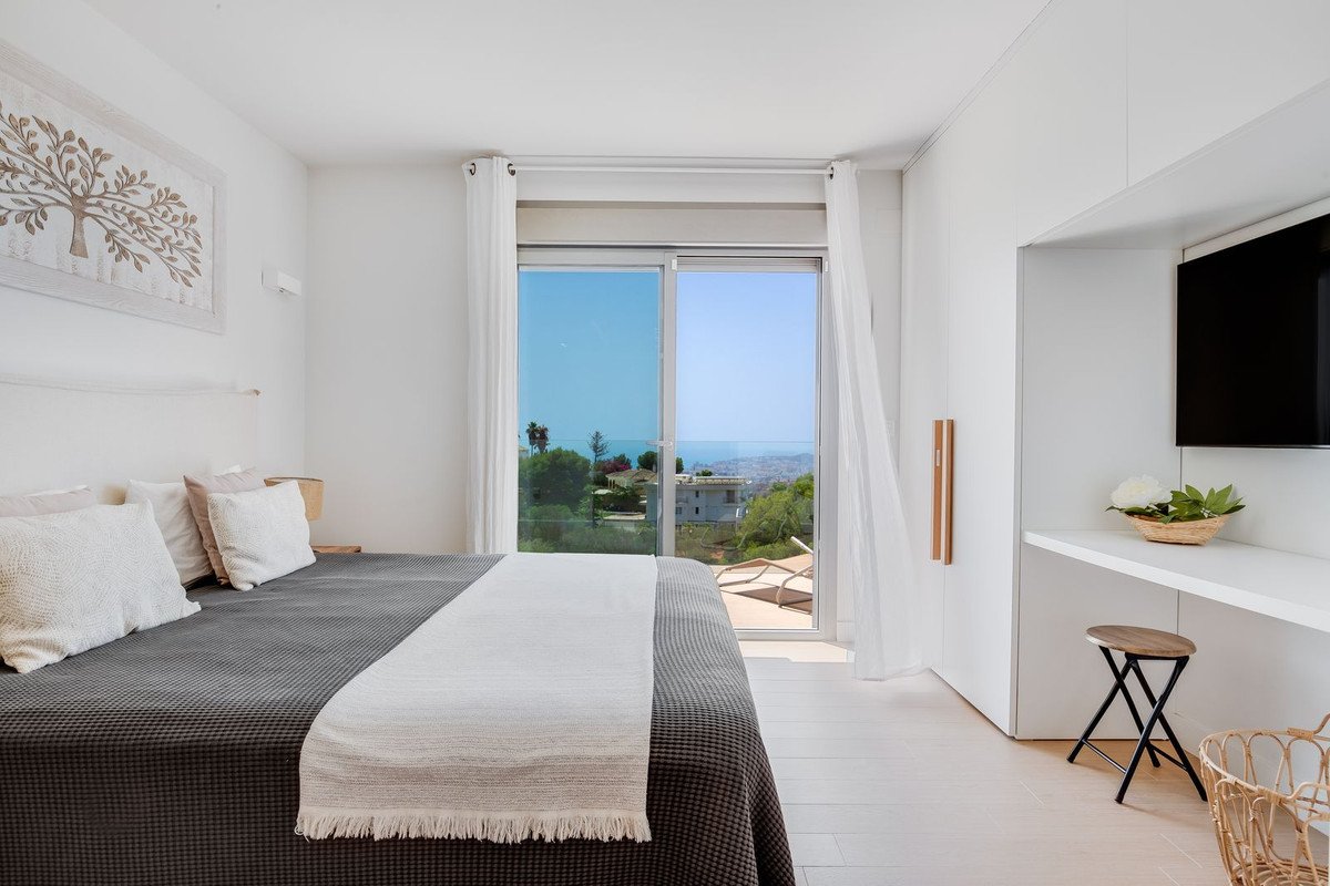 3 Bed Semi-Detached House in Mijas Costa