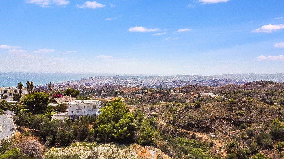 3 Bed Semi-Detached House in Mijas Costa