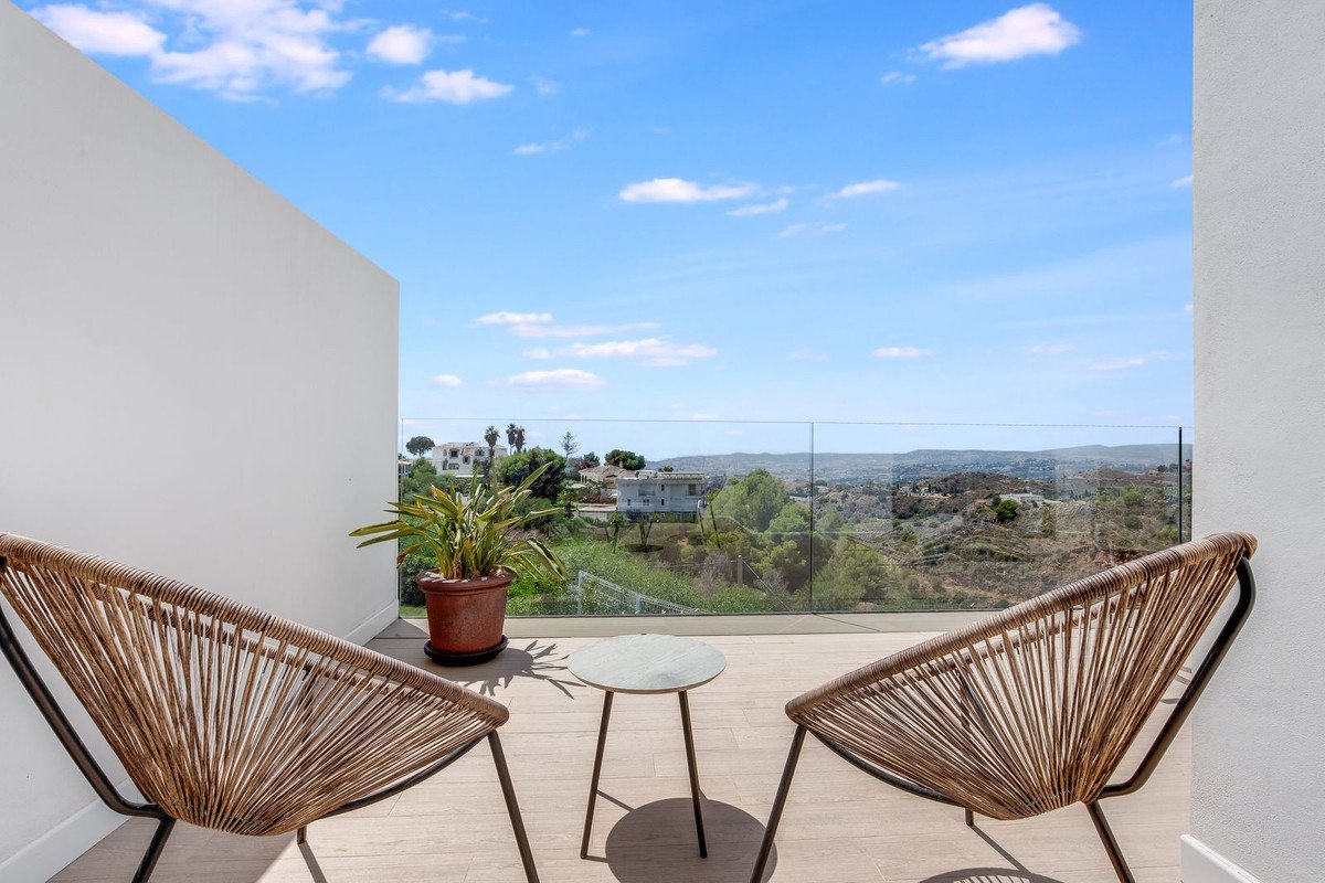3 Bed Semi-Detached House in Mijas Costa