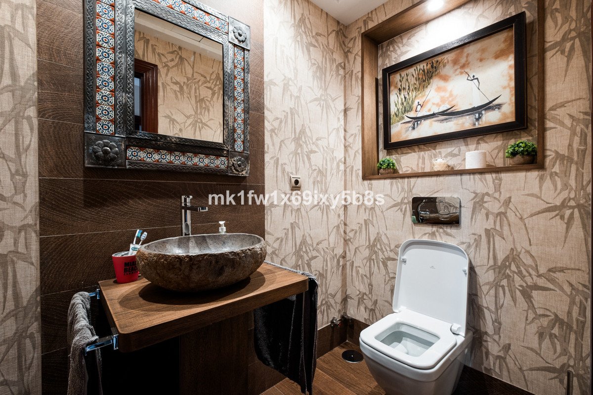 5 Bed Detached Villa in Alhaurín de la Torre