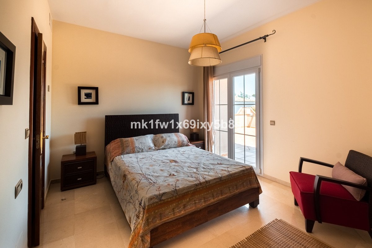 5 Bed Detached Villa in Alhaurín de la Torre