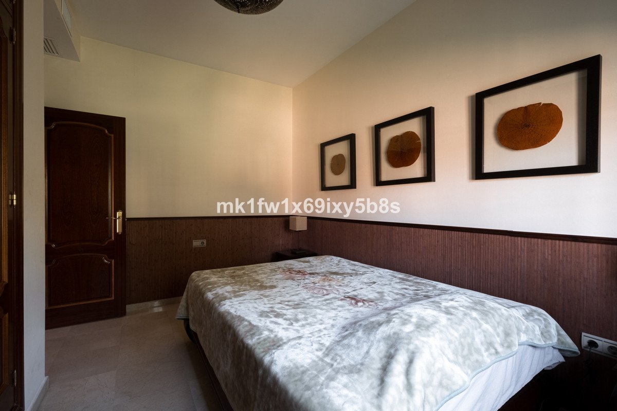 5 Bed Detached Villa in Alhaurín de la Torre