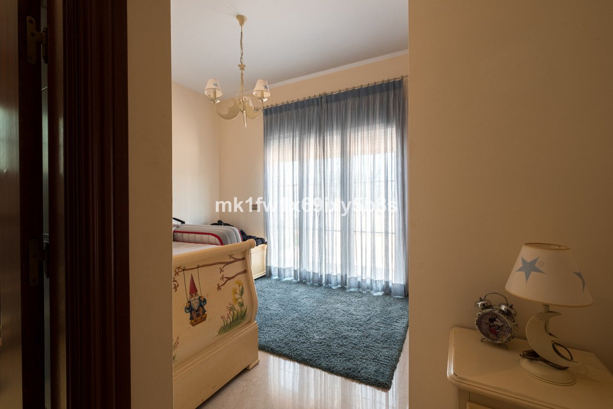 5 Bed Detached Villa in Alhaurín de la Torre