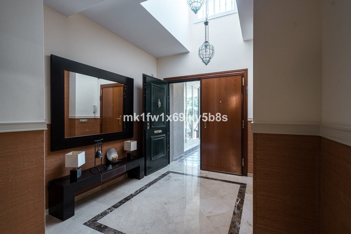 5 Bed Detached Villa in Alhaurín de la Torre