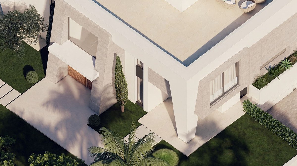 Residential Plot in Hacienda Las Chapas