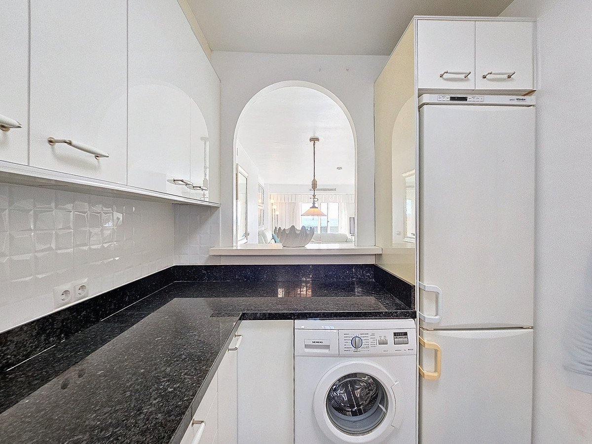 5 Bed Townhouse in Estepona