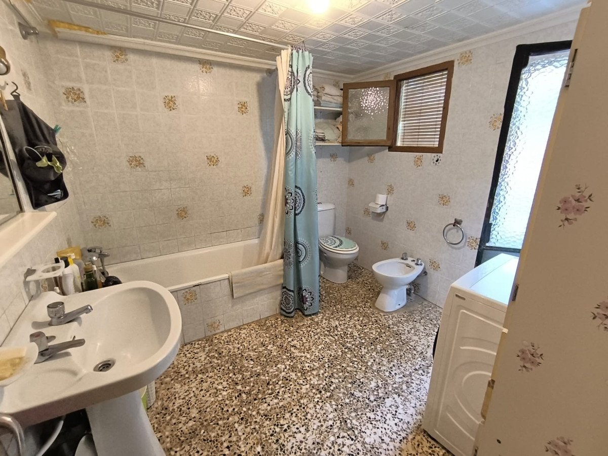 5 Bed Finca - Cortijo in Monóvar