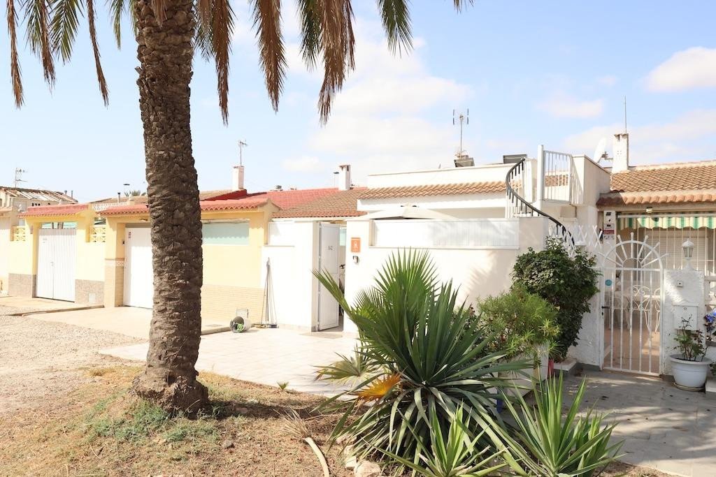 3 Bed Bungalow in La Siesta