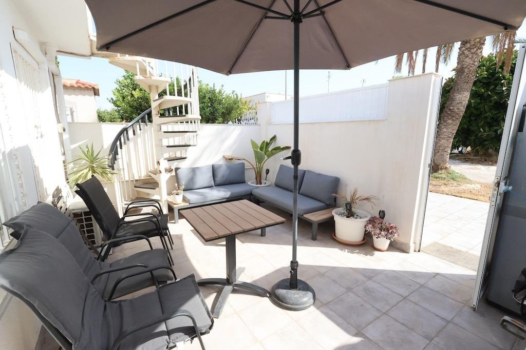 3 Bed Bungalow in La Siesta