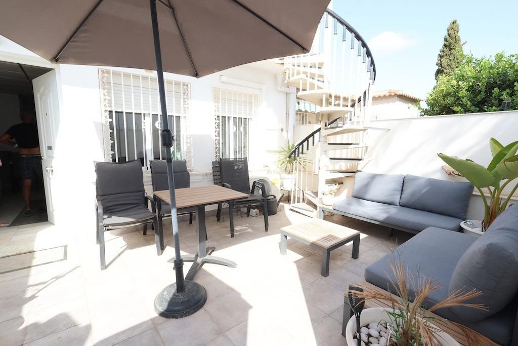 3 Bed Bungalow in La Siesta