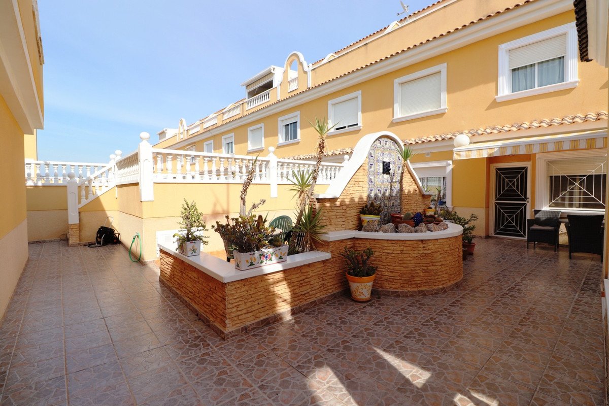 2 Bed Townhouse in Benijofar