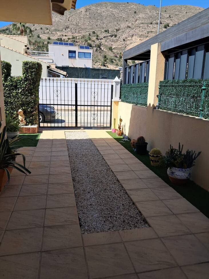 3 Bed Detached Villa in Fortuna
