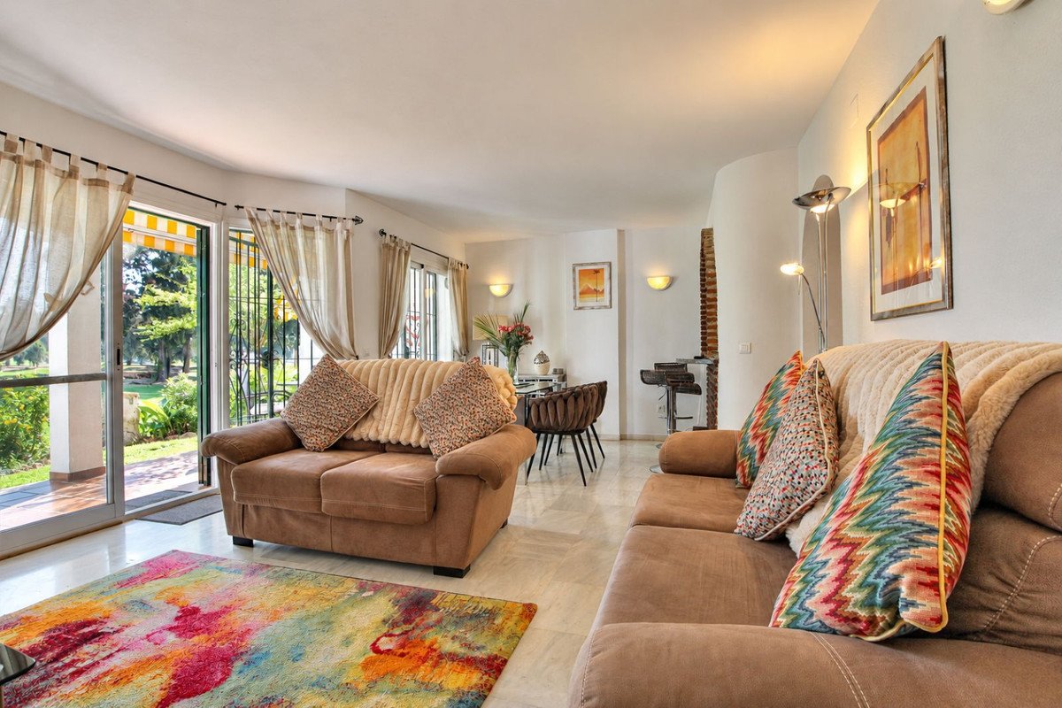 2 Bed Ground Floor Apartment in Mijas Golf