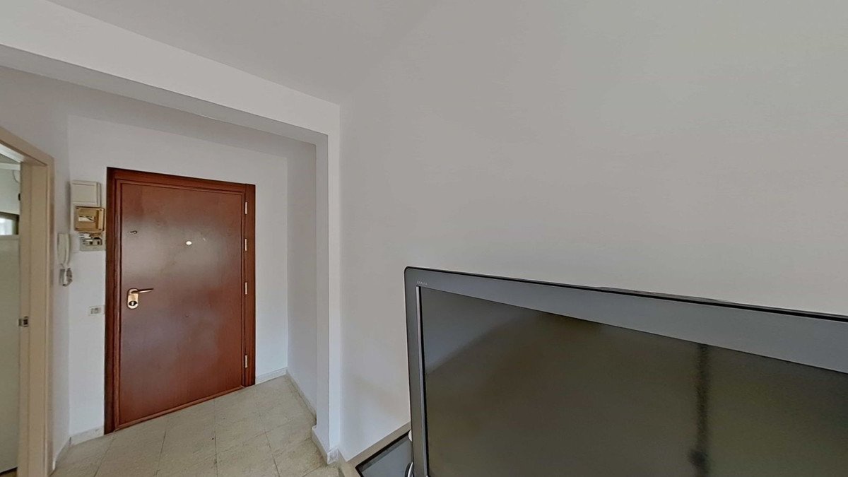 3 Bed Middle Floor Apartment in Marbella