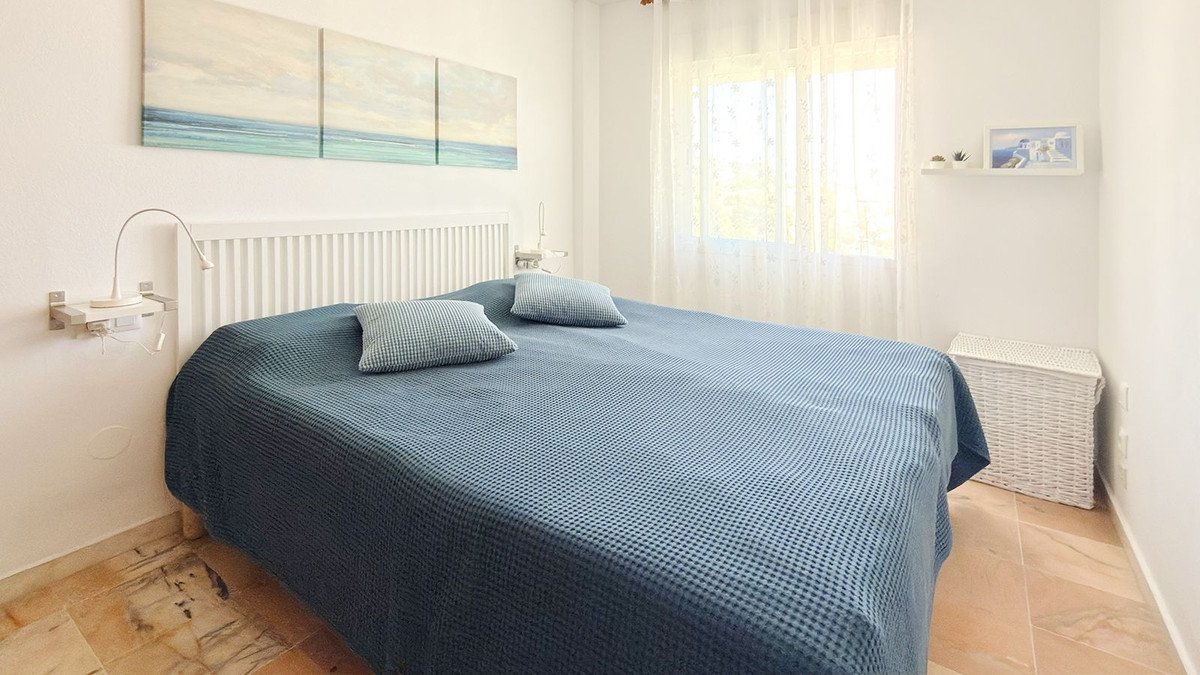 2 Bed Top Floor Apartment in Benalmadena