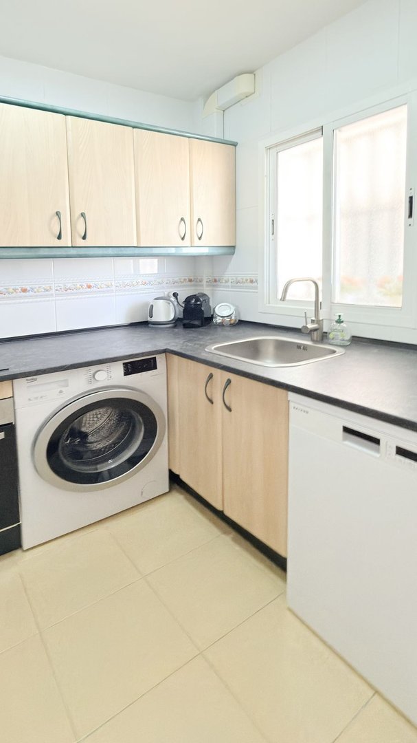 2 Bed Top Floor Apartment in Benalmadena