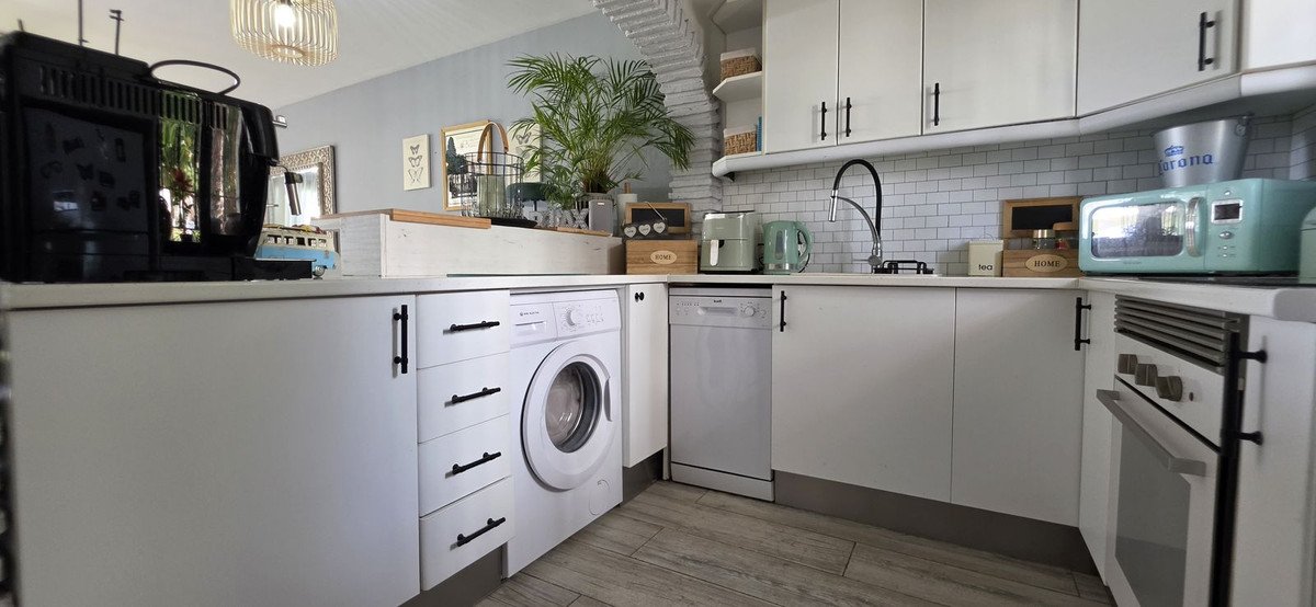 2 Bed Ground Floor Apartment in Riviera del Sol