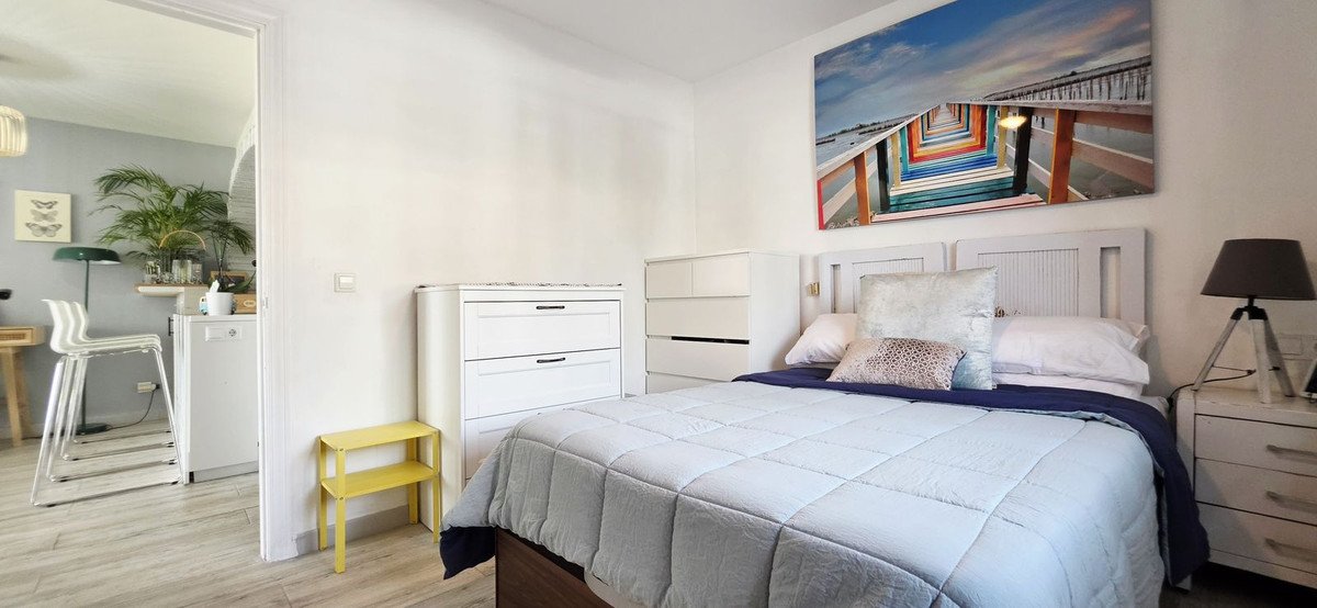 2 Bed Ground Floor Apartment in Riviera del Sol