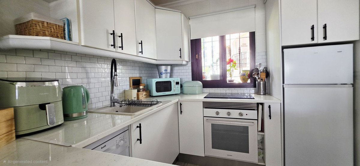 2 Bed Ground Floor Apartment in Riviera del Sol