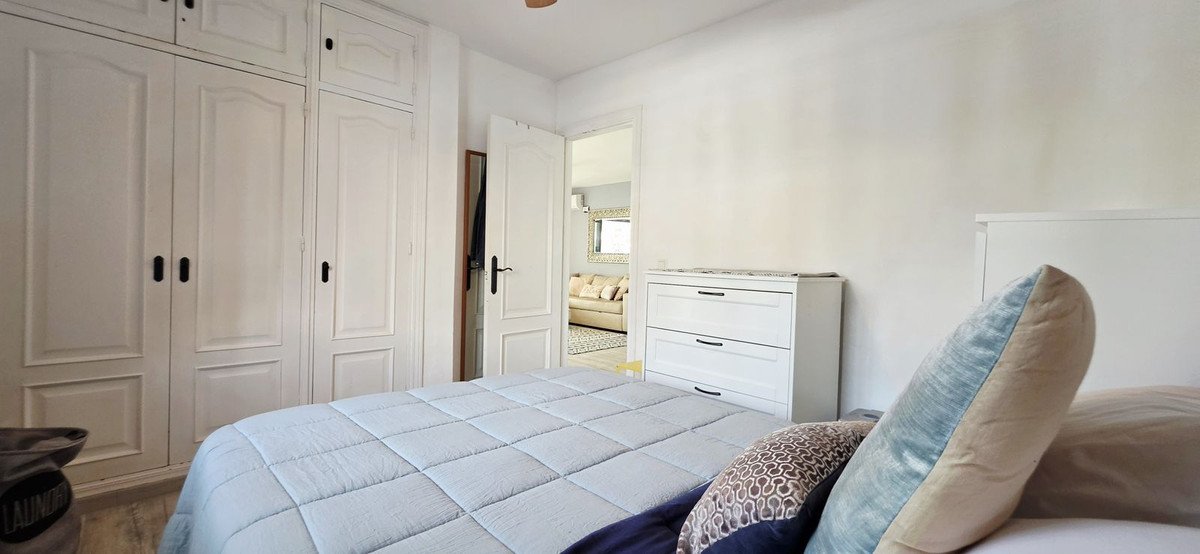 2 Bed Ground Floor Apartment in Riviera del Sol