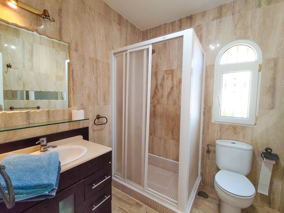 3 Bed Detached Villa in Villamartin