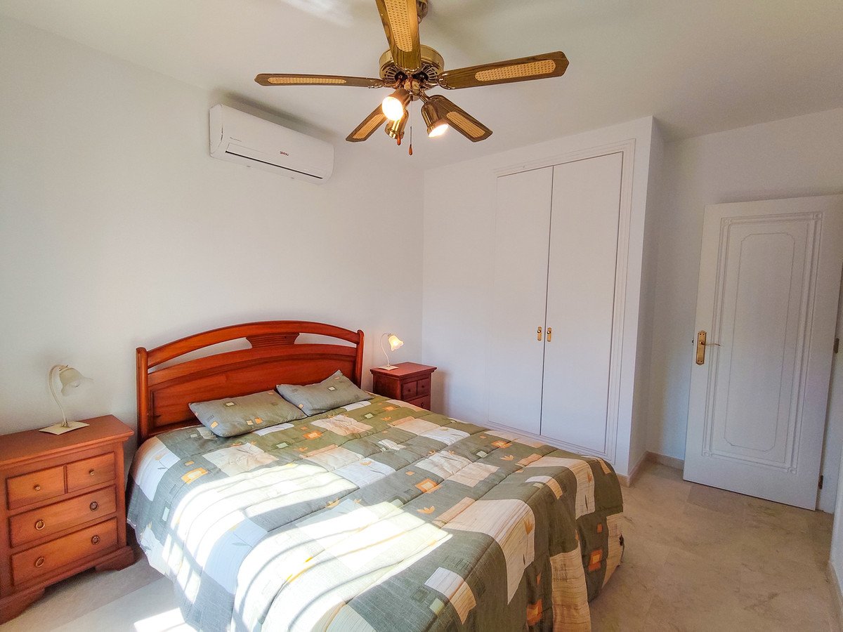 3 Bed Detached Villa in Villamartin