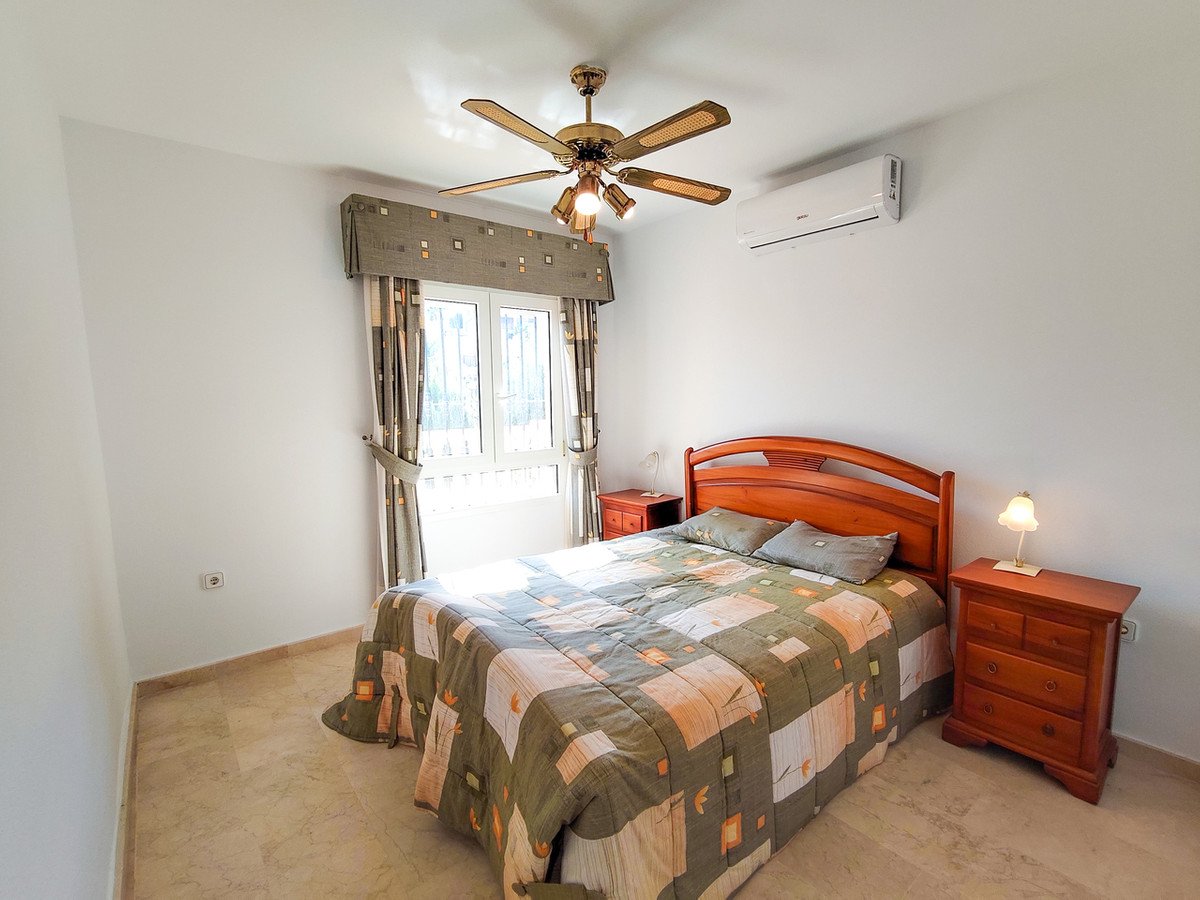 3 Bed Detached Villa in Villamartin