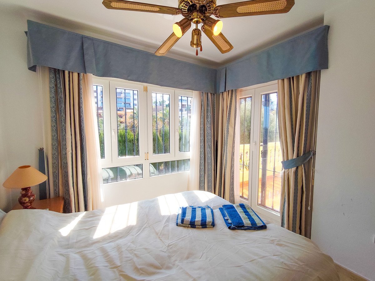 3 Bed Detached Villa in Villamartin