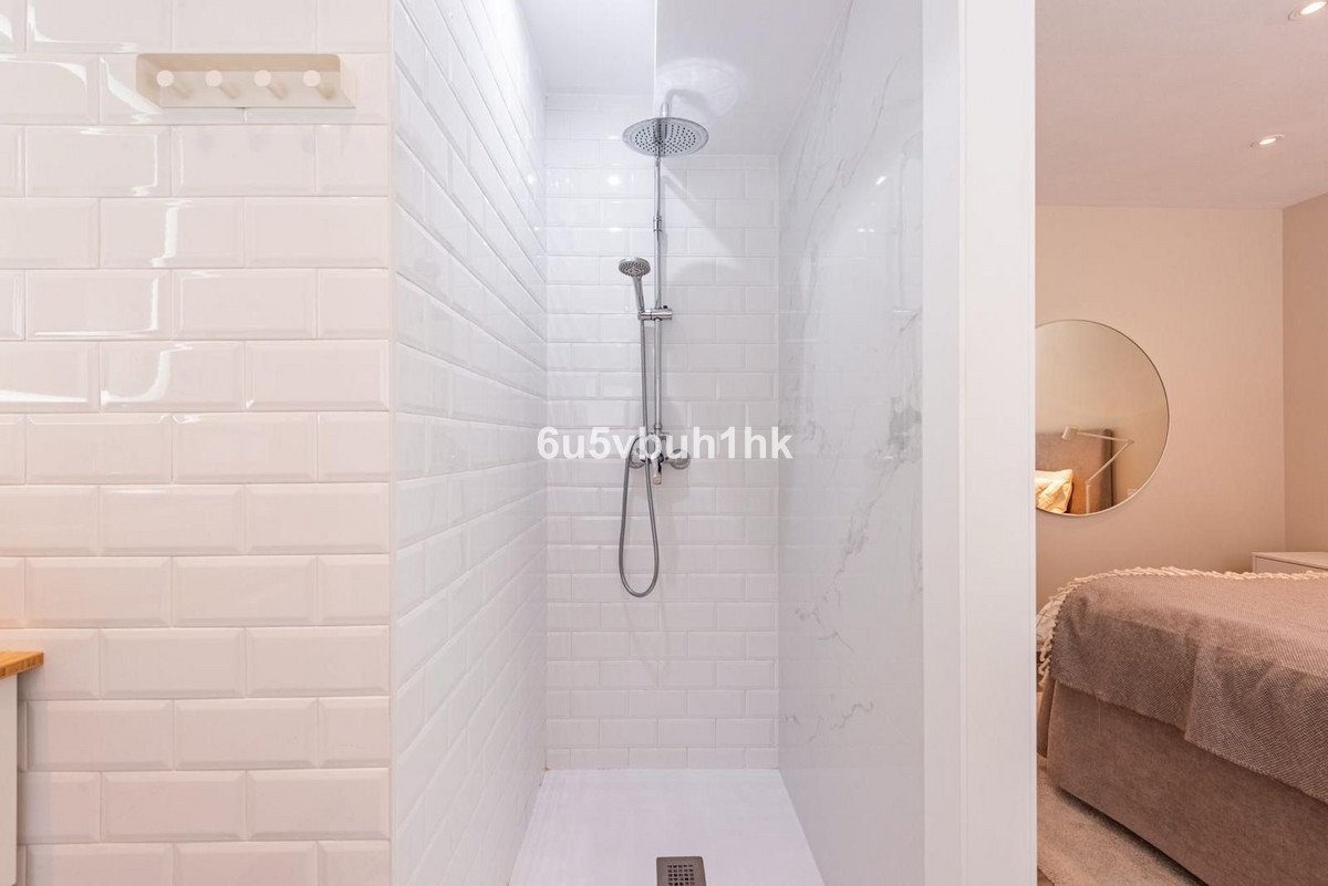 3 Bed Middle Floor Apartment in Monachil