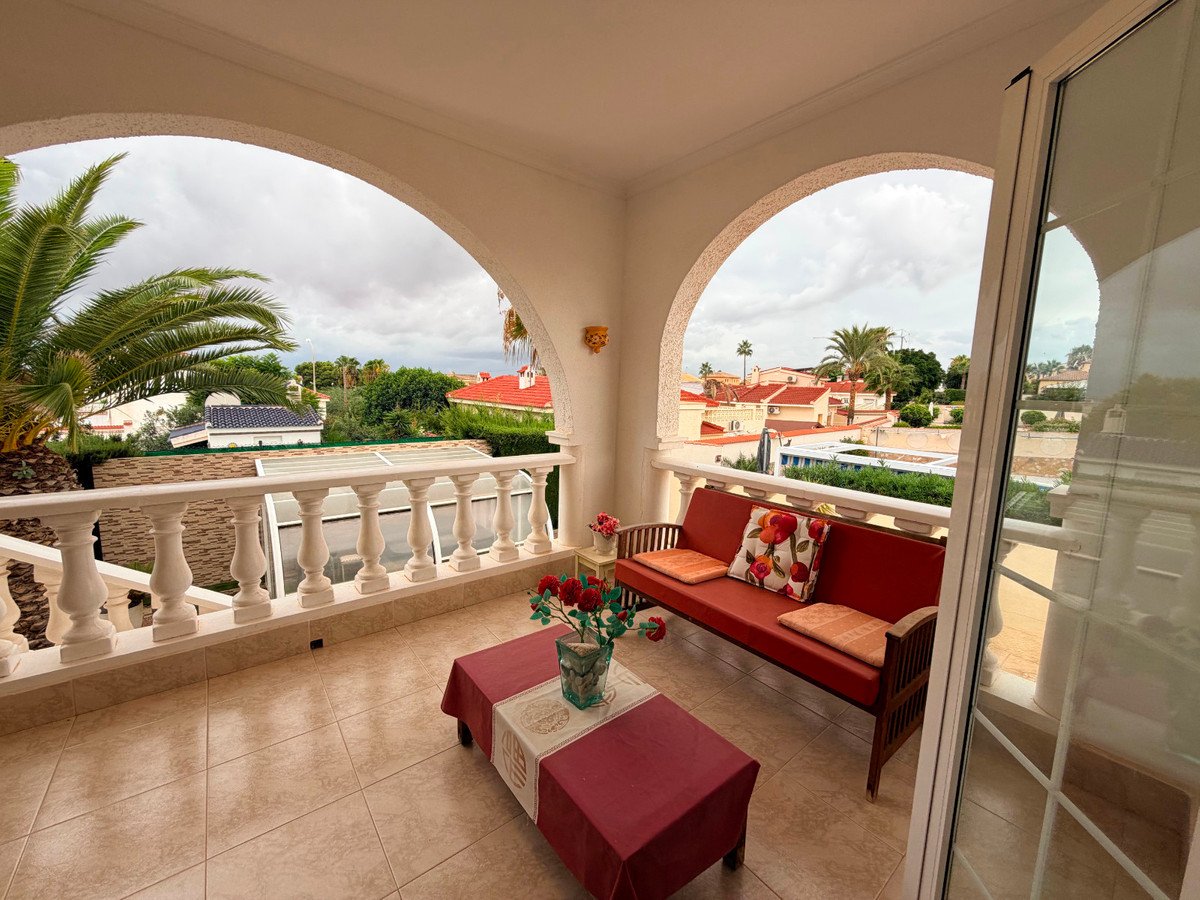 5 Bed Detached Villa in Ciudad Quesada
