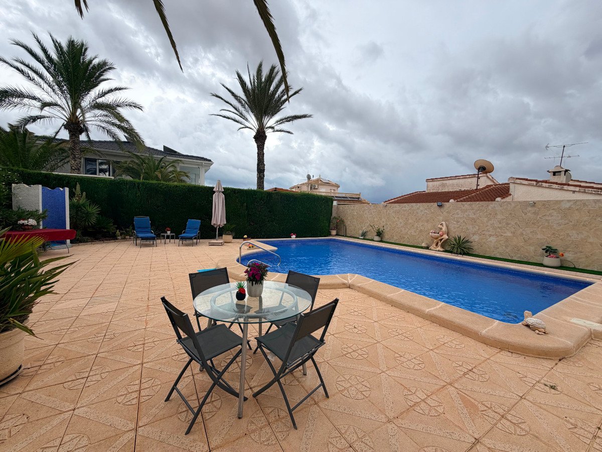 5 Bed Detached Villa in Ciudad Quesada