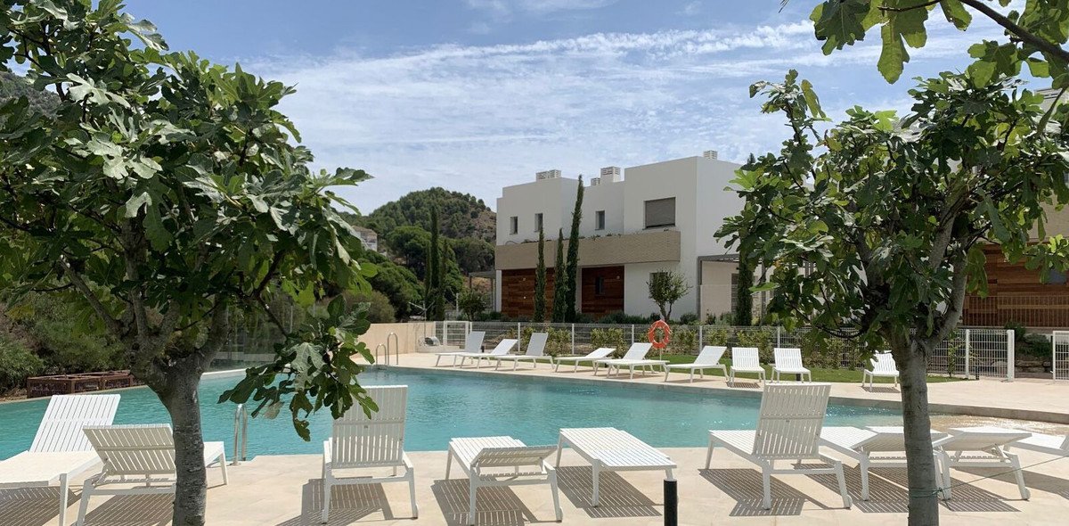 3 Bed Semi-Detached House in Mijas