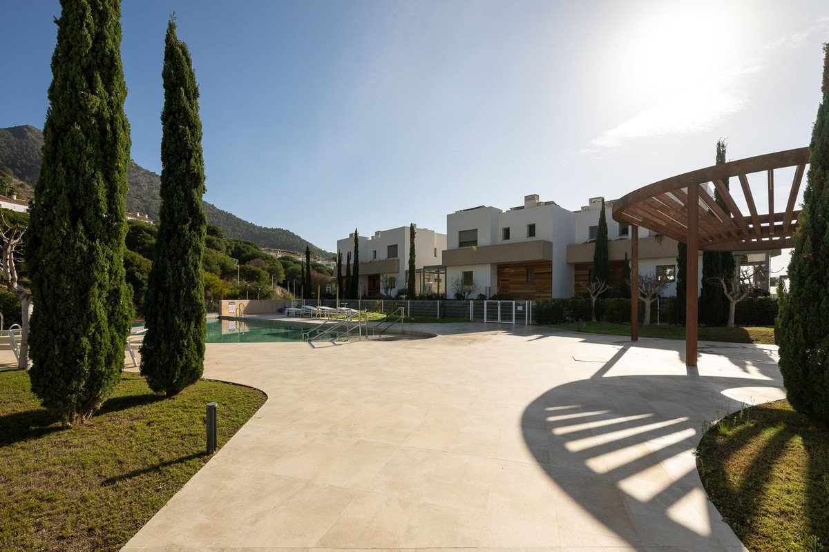 3 Bed Semi-Detached House in Mijas