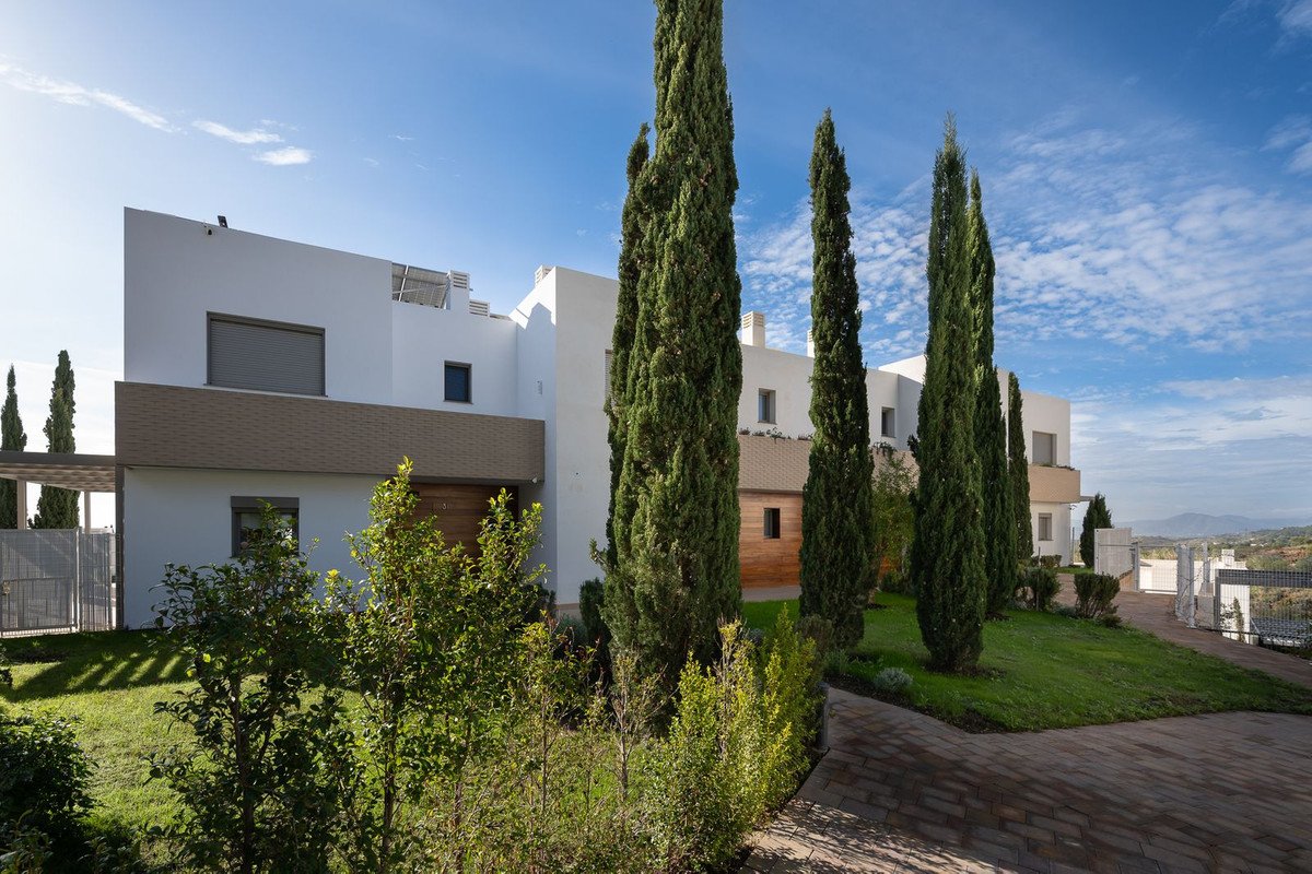 3 Bed Semi-Detached House in Mijas