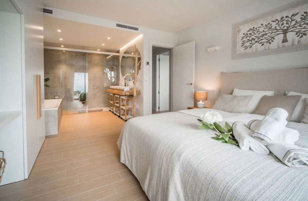 3 Bed Semi-Detached House in Mijas