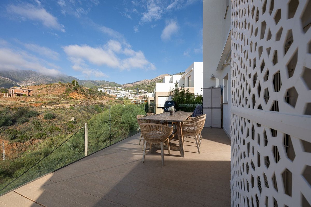 3 Bed Semi-Detached House in Mijas