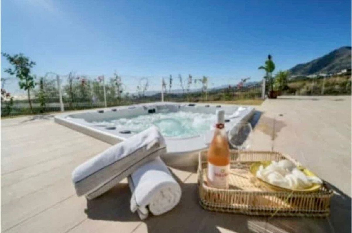 3 Bed Semi-Detached House in Mijas