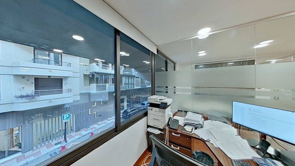 9 Bed Office in Marbella