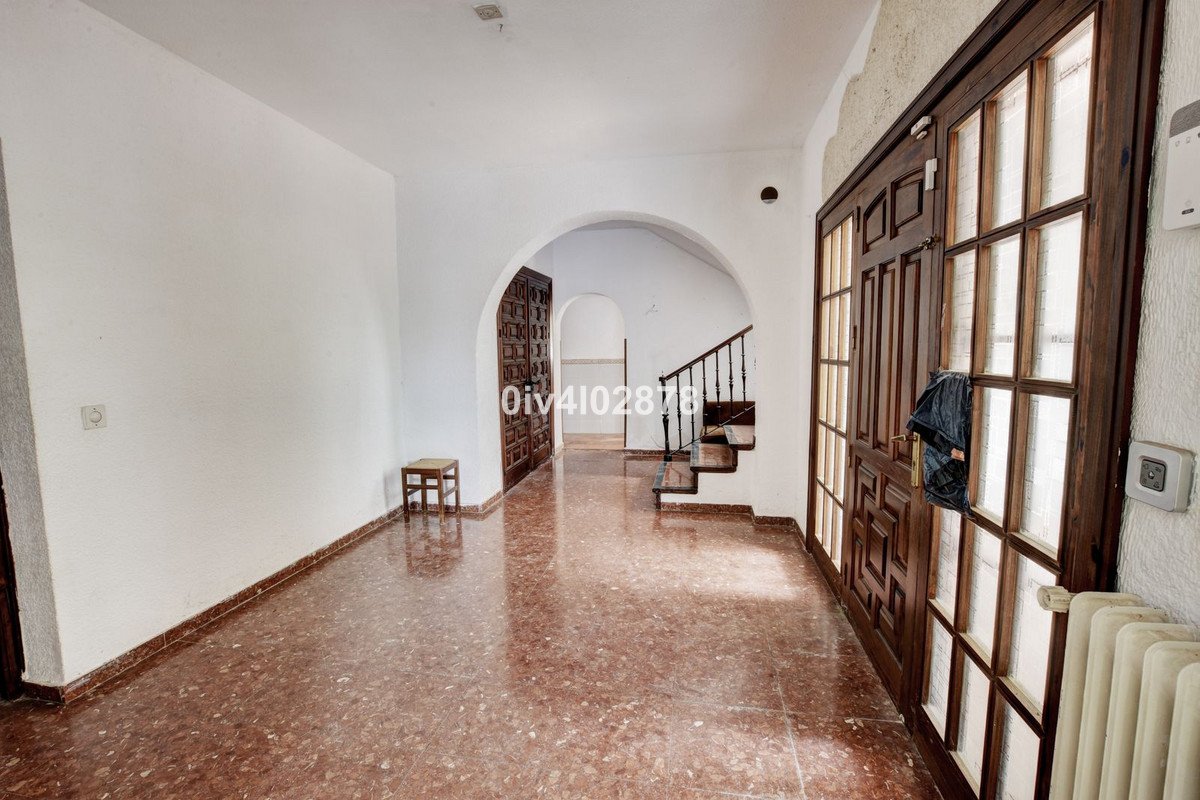 7 Bed Detached Villa in Málaga